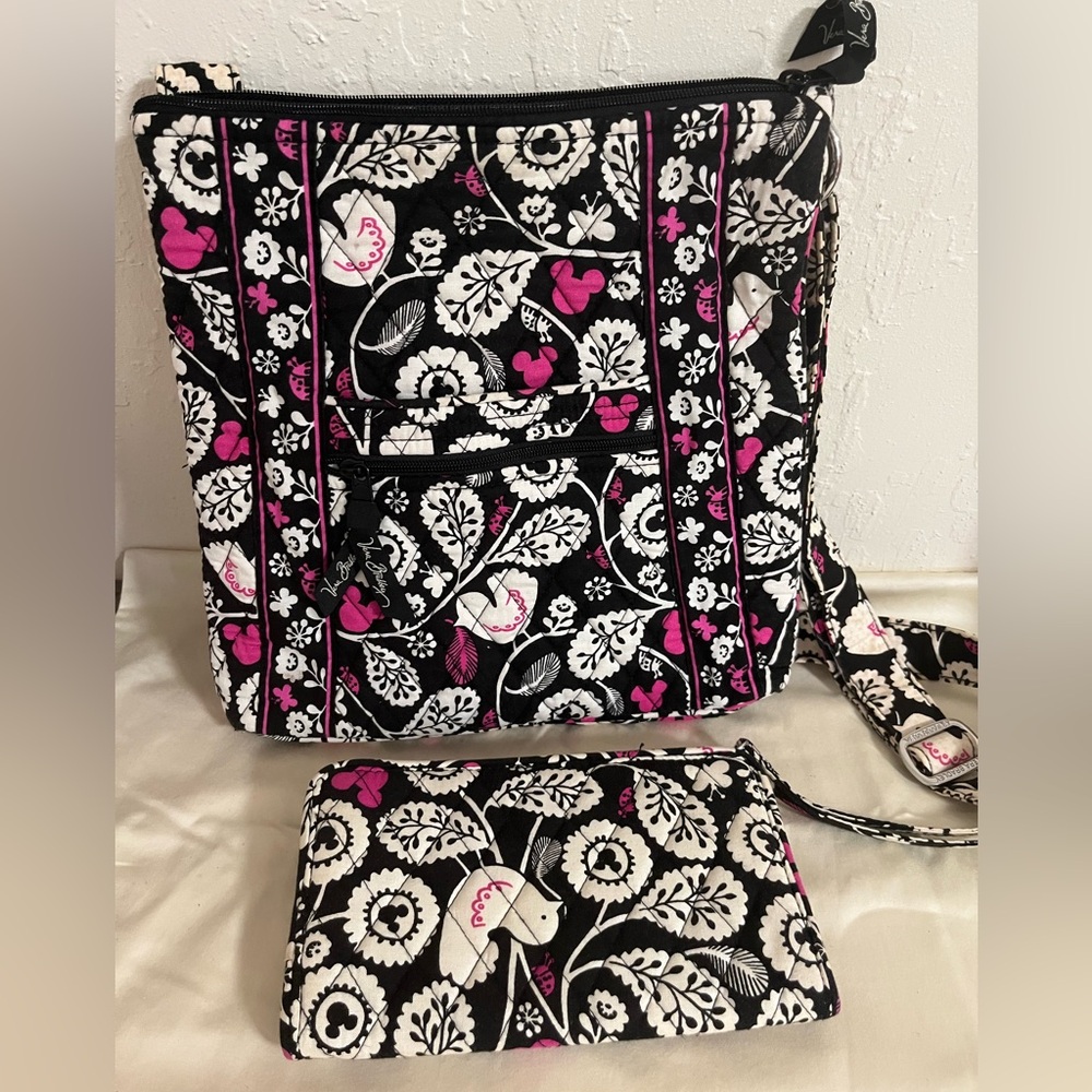 Disney exclusive Vera Bradley bag with matching wallet